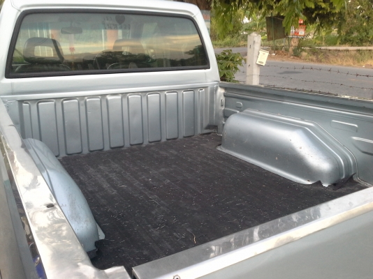 ขาย isuzu หน้าหนู ปี95 สภาพตามรูปเลยคับ 170000 ราคาคุยกันได้คับ