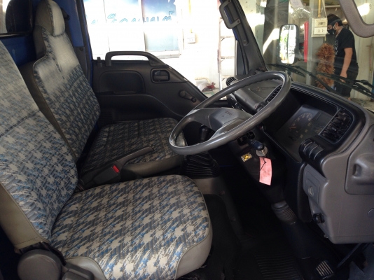 4ล้อไม่ติดเวลาอีซูซุNKR 4ล้อไม่ติดเวลาอีซูซุNKR