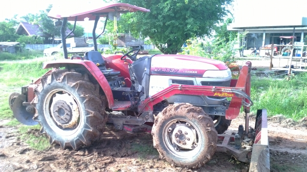 ยันมาร์45แรง ขาย310,000 !!! สภาพเหมือนในรูปพร้อมใช้งาน สีเดิม เครื่องดี ราคาไม่แพง/พร้อมอุปกรณ์1ชิ้นดันหน้า รถอยู่โคราช อ.ขามสะแกแสง ยันมาร์45แรง ขาย310,000 !!! สภาพเหมือนในรูปพร้อมใช้งาน สีเดิม เครื่องดี ราคาไม่แพง/พร้อมอุปกรณ์1ชิ้นดันหน้า รถอยู่โคราช อ.ขามสะแกแสง