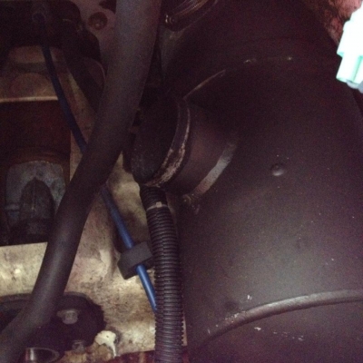 เจ็ตสกี เก่าญี่ปุ่น KAWASAKI  สีแดง ไม่มีเครื่องยนต์  ขายตามสภาพ (ขายซาก)