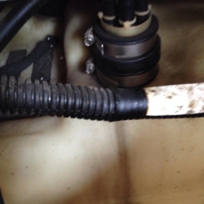 เจ็ตสกี เก่าญี่ปุ่น KAWASAKI  สีแดง ไม่มีเครื่องยนต์  ขายตามสภาพ (ขายซาก)