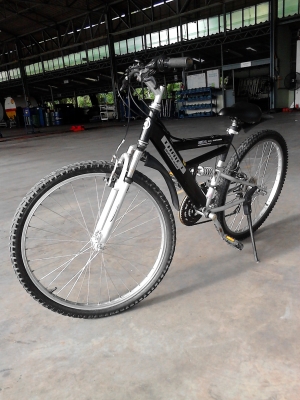 ขายจักรยาน เสือภูเขา มีโช๊ดหน้า และโช๊คกลาง  TEL.081-427-3941