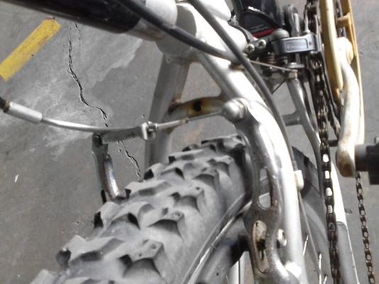 ขายจักรยาน เสือภูเขา มีโช๊ดหน้า และโช๊คกลาง  TEL.081-427-3941