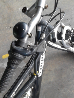 ขายจักรยาน เสือภูเขา มีโช๊ดหน้า และโช๊คกลาง  TEL.081-427-3941