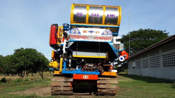 สภาพดี สีสวย ฟิทใหม่ทั้งคัน สภาพพร้อมใช้งาน 680,000บาท โทร 081-7638762 ไพทูลย์ สภาพดี สีสวย ฟิทใหม่ทั้งคัน สภาพพร้อมใช้งาน 680,000บาท โทร 081-7638762 ไพทูลย์