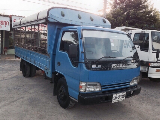 ขายNPR130ไฟทับทิมปี48ยาว5เมตร สีเดิมทั้งคัน ขายNPR130ไฟทับทิมปี48ยาว5เมตร สีเดิมทั้งคัน