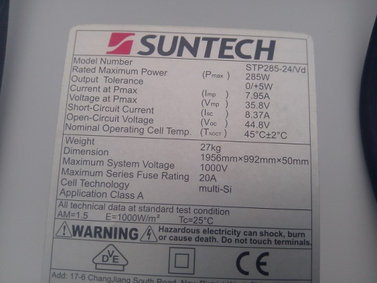 แผงโซล่าเซลล์ 285 วัตต์  สภาพดี ยังไม่เคยใช้งาน ถูกๆ เหลือ 1แผงแล้ว