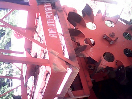 ขายเครื่องปลูกอ้อยและโรตารี่