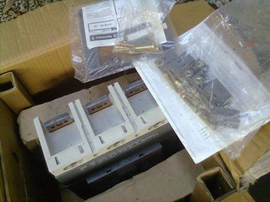 แจ้งส่งเบรกเกอร์ s6n..ให้คุณธีรพงษ์ จ.ชลบุรี