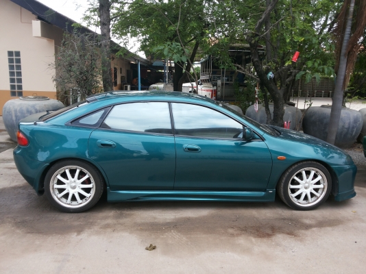 ขายมาสด้า 323f  แก๊สหัวฉีด  auto