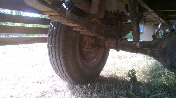 ปรับราคา!!!! 95000.- เท่านั้น อีแต๋นบ้านขายถูก สภาพดี เพิ่งทำสีวางแชทซีใหม่เมื่อปีที่แล้ว พร้อมใช้งานขายพร้อมเครื่อง โทรเบอร์นี้ 081-0745778