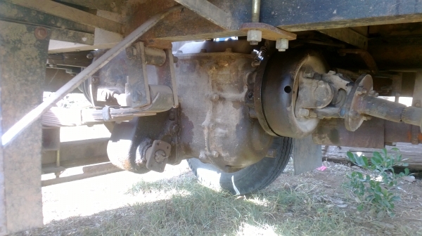 ปรับราคา!!!! 95000.- เท่านั้น อีแต๋นบ้านขายถูก สภาพดี เพิ่งทำสีวางแชทซีใหม่เมื่อปีที่แล้ว พร้อมใช้งานขายพร้อมเครื่อง โทรเบอร์นี้ 081-0745778