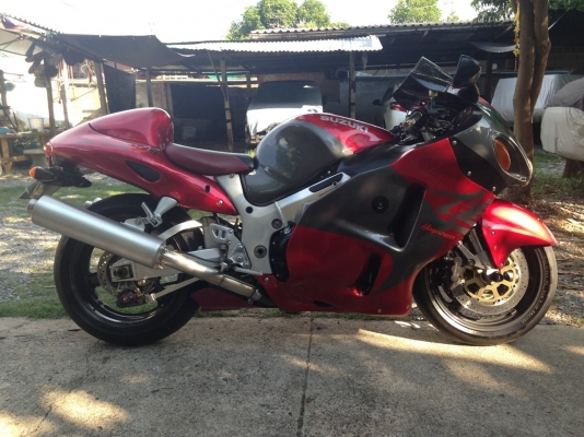 ขายด่วน hayabusa ปี 2001 รถสวยเดิมๆ///175000///
