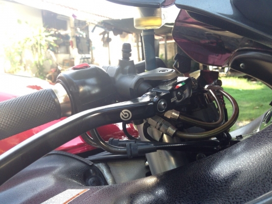 ขายด่วน hayabusa ปี 2001 รถสวยเดิมๆ///175000///