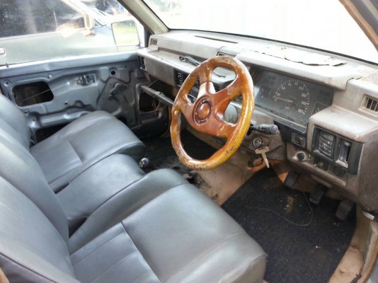 ขายรถกระบะMITSUBISHI รถสวยเครื่องดี สภาพพร้อมใช้ เอกสารพร้อมโอน