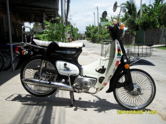 ขาย C70สภาพสวยๆเดิมแท้ๆมากๆพร้อมขี่