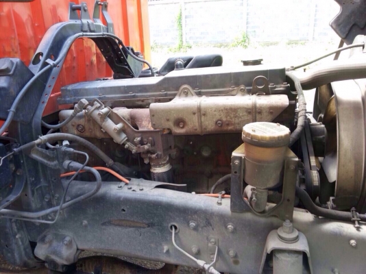 ขายรถบรรทุกหกล้อ ISUZU FTR33PX เครื่อง 6HH1-195 แรง ปี 43 ตู้แห้ง 10 บาน