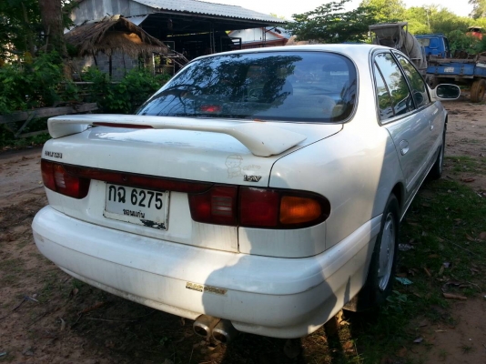 ขายรถเก๋งฮุนได รถสวย เครื่องดี สภาพพร้อมใช้งาน เอกสารพร้อมโอน