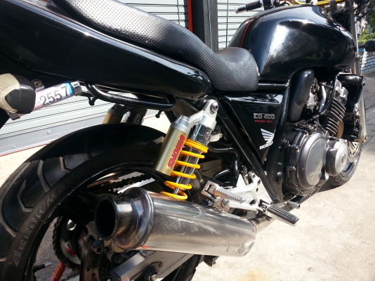ต้ำพระราม2 ขาย HONDA CB400 ปี96 ทะเบียนกทม.รถสวยเก็บงานและเซอร์วิสเรียบร้อยระบบไฟครบ