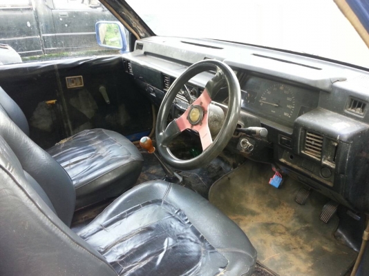 ขายรถกระบะMITSUBISHIสีฟ้า สวยพร้อมใช้งาน เอกสารพร้อมโอน