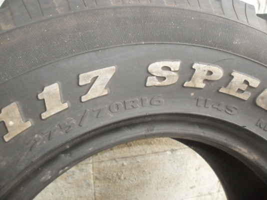 ยาง SILVERSTONE 275/70R16 สวยๆ 1 คู่ ราคา 3500 บาท ยาง SILVERSTONE 275/70R16 สวยๆ 1 คู่ ราคา 3500 บาท