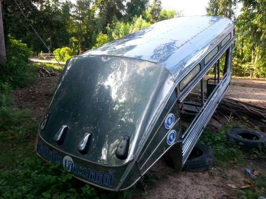 ขายหลังคาใส่รถกระบะ สภาพสวยพร้อมใช้งาน ขายหลังคาใส่รถกระบะ สภาพสวยพร้อมใช้งาน