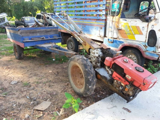 ขายรถไถหางสยามเครื่อง11แรง สภาพสวยพร้อมใช้งาน