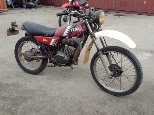 ขายdt125  2 คันครับ