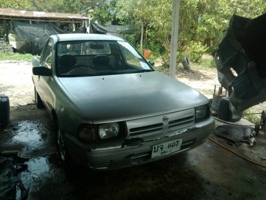 ขายนิสสันเอนวีnvปี95ติดแก๊ส พร้อมใช้งานขี่ดีแอร์เย็นสีพอได้ติดบางๆคานหน้าเดิมไม่เคยชนหนัก ขาย39000บาท