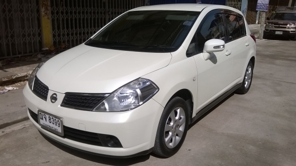 ขายถูก 08 Tiida 1.6 S สีขาวมุก สภาพสวยๆ ซื้อไปชายต่อยังคุ้ม