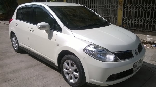 ขายถูก 08 Tiida 1.6 S สีขาวมุก สภาพสวยๆ ซื้อไปชายต่อยังคุ้ม