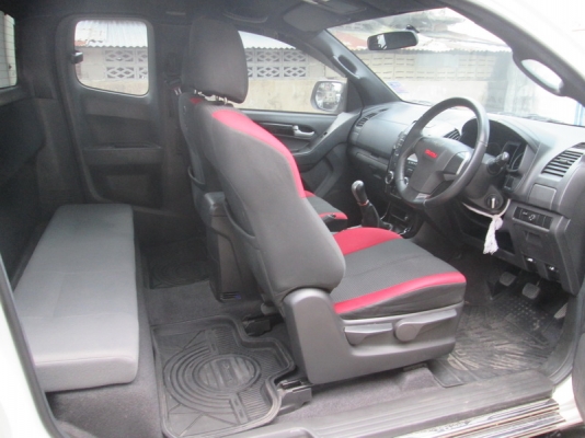 ขาย Isuzu All NEW D-max 2.5Cab HI-Lander ปี13.