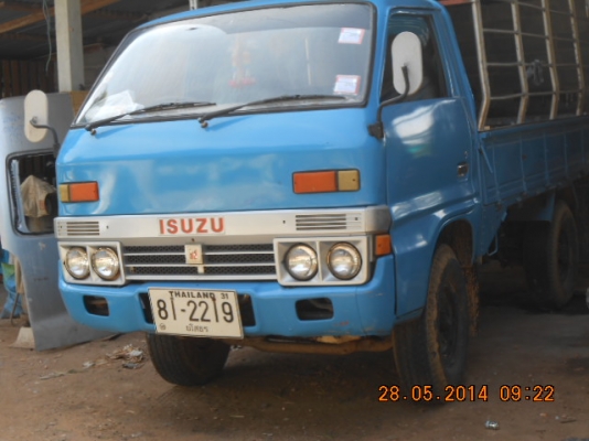 ขาย  4 ล้อกลาง  อีซูสุ  88  หัวโต