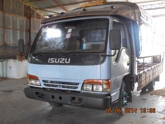 ขาย IZUSU  NPR  120   ปี  40