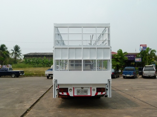 ขายรถบรรทุก 6 ล้อ(สภาพเยี่ยมพร้อมใช้งาน)