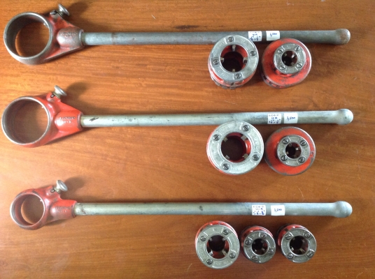 ขายดายเกลียวท่อ RIDGID 12-R , 111-R ชุดละ 3,000 บาท