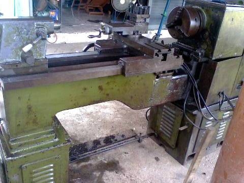 แท่นกลึง 3 เพลา เกียร์บล็อก 5 ฟุต ยี่ห้อชิงฟง ไต้หวัน 69,000