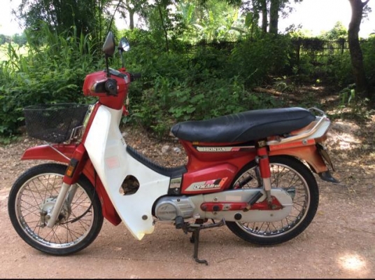 ดรีมคุรุสภารหัสksสภาพเดิมๆทะเบียนโอนภาษีขาดปีกว่าขายถูกๆ11800บาท