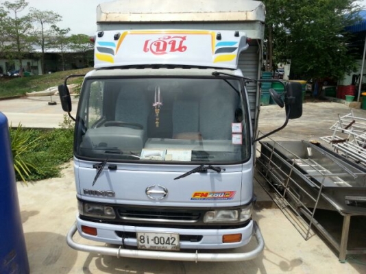 Hino 6 ล้อ มือเดียว ออกห้าง