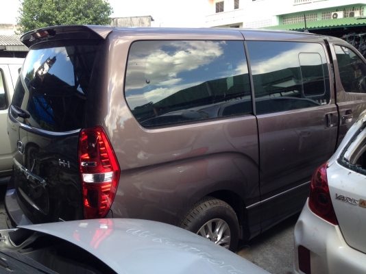 ขายซาก Hyundai H1 ปี2013 พร้อมเล่มโอนลอย ขายซาก Hyundai H1 ปี2013 พร้อมเล่มโอนลอย