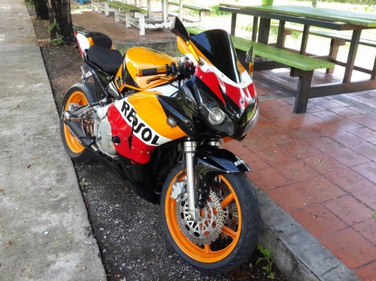ขาย cbr400 ปี92 ทะเบียนแท้ โอนขนส่ง ลดเหลือ85000 ((อัพรูปเข้าดูเลย))