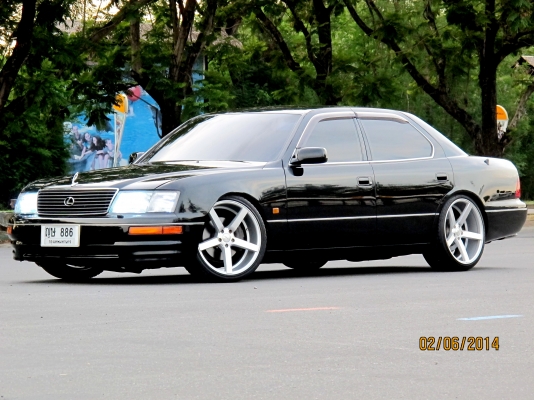 ขาย lexus ls400 แต่งvip พร้อมทะเบียนสวย