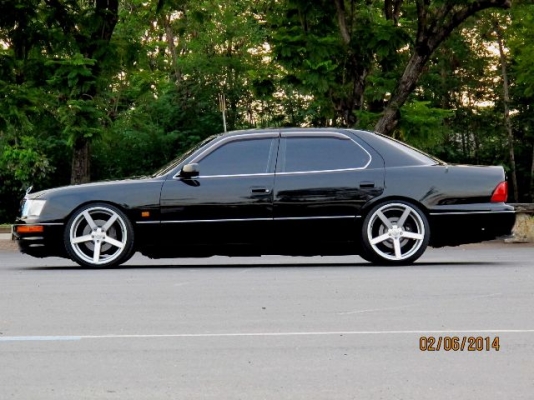 ขาย lexus ls400 แต่งvip พร้อมทะเบียนสวย