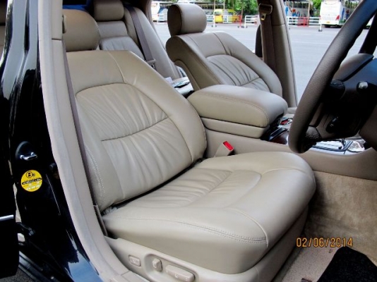 ขาย lexus ls400 แต่งvip พร้อมทะเบียนสวย