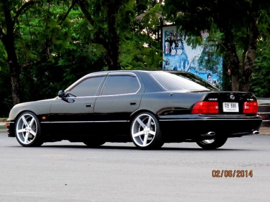 ขาย lexus ls400 แต่งvip พร้อมทะเบียนสวย