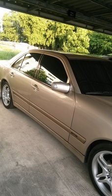 ขาย BENZ E 220 CDI โฉม W210ปี 2003 สีบรอนซ์ทอง ดีเซล ขาย BENZ E 220 CDI โฉม W210ปี 2003 สีบรอนซ์ทอง ดีเซล