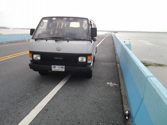 Toyota Hiace ตาหวานปี 89 รถรับ-ส่งนักเรียน สภาพสวยเดิมๆ เครื่อง ช่วงล่าง ดีมากเบาะครบ พร้อมผ้าม่าน ภายนอกตามรูป