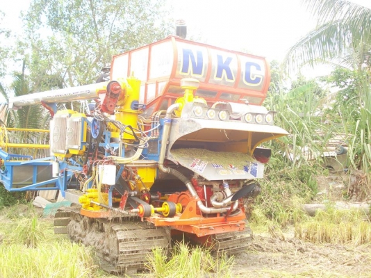 ขายเฟรมรถเกียวกก  12  ht นอกมีล้อนำโช่ใบแทรกเลาเลอร 16 ลูกขาย  280000ต่อรองใด้ครับ