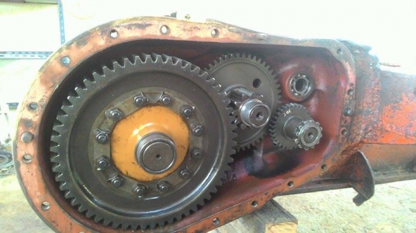 ขายเฟรมรถเกียวกก  12  ht นอกมีล้อนำโช่ใบแทรกเลาเลอร 16 ลูกขาย  280000ต่อรองใด้ครับ