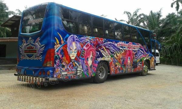 รถบัส พร้อมใช้งาน